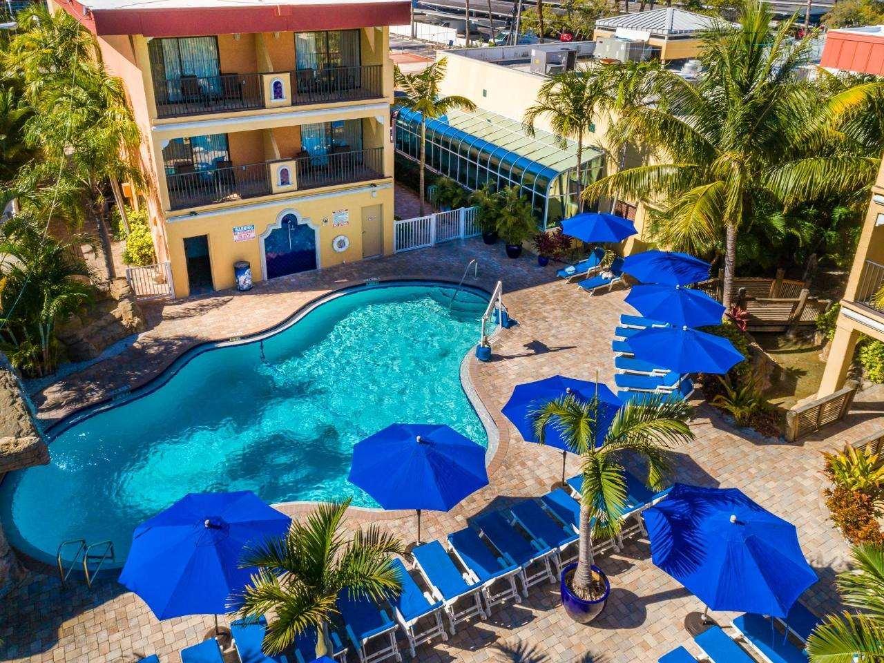 Coconut Cove All Suite Hotel Clearwater Beach Exterior foto