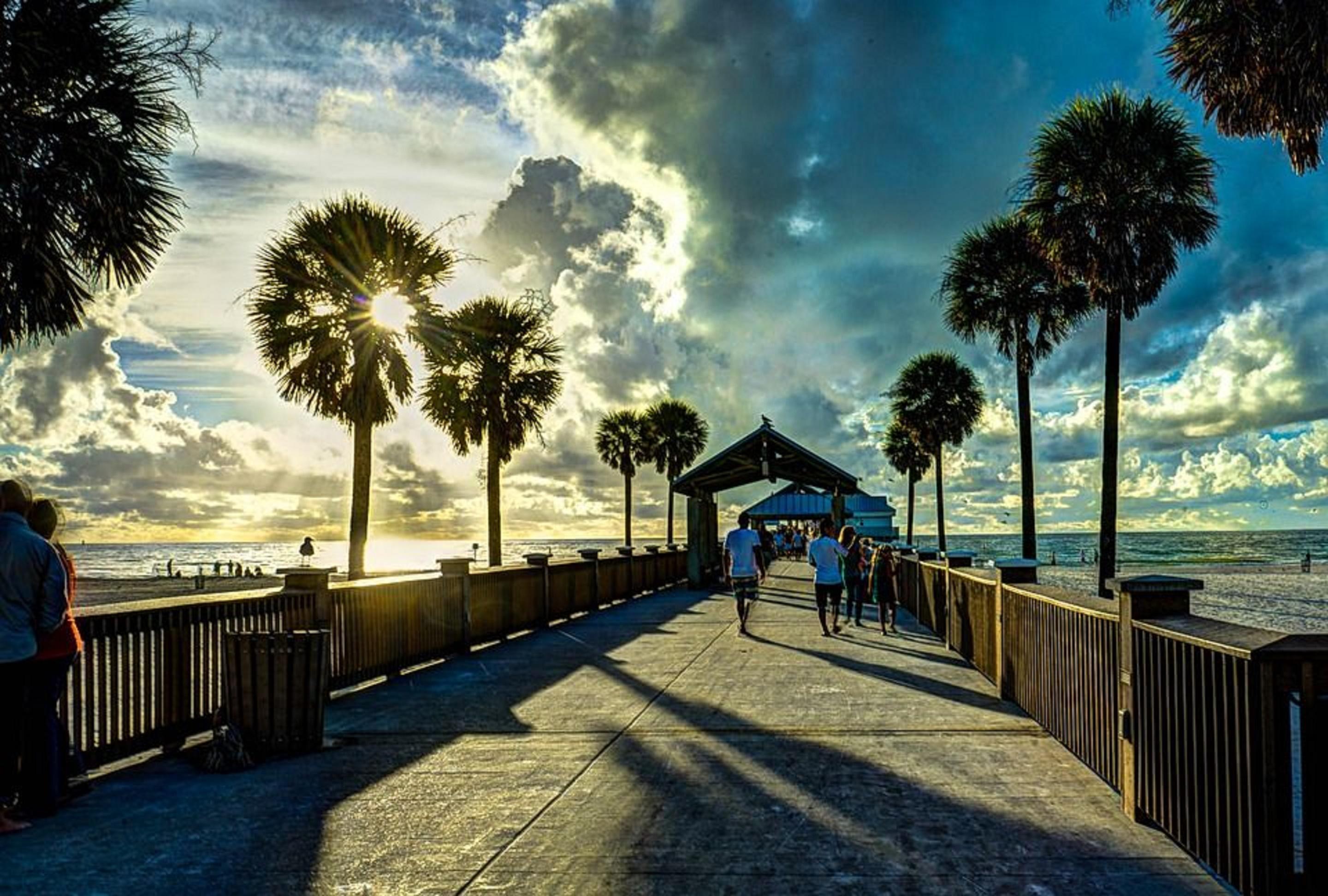 Coconut Cove All Suite Hotel Clearwater Beach Exterior foto