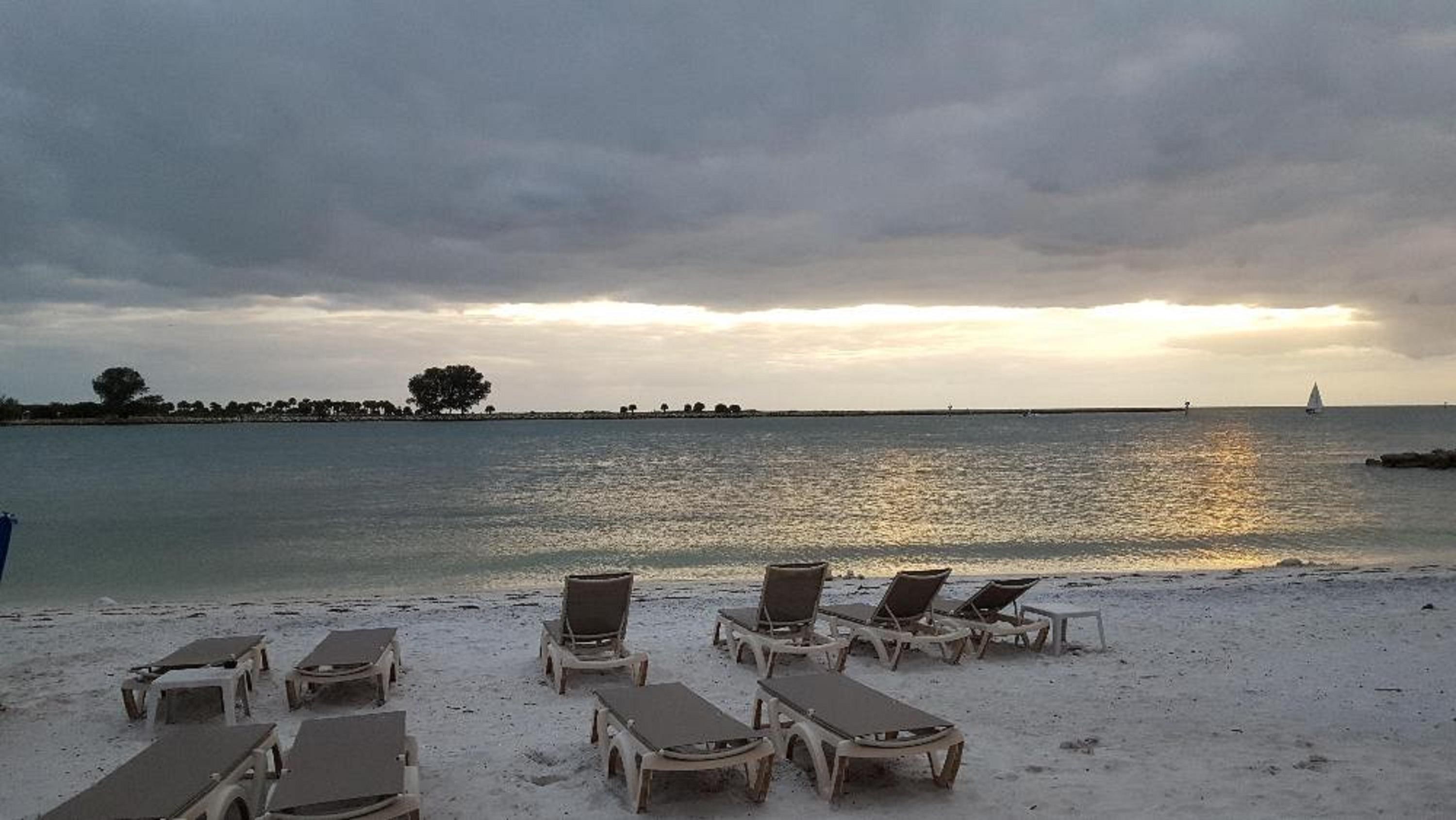 Coconut Cove All Suite Hotel Clearwater Beach Exterior foto