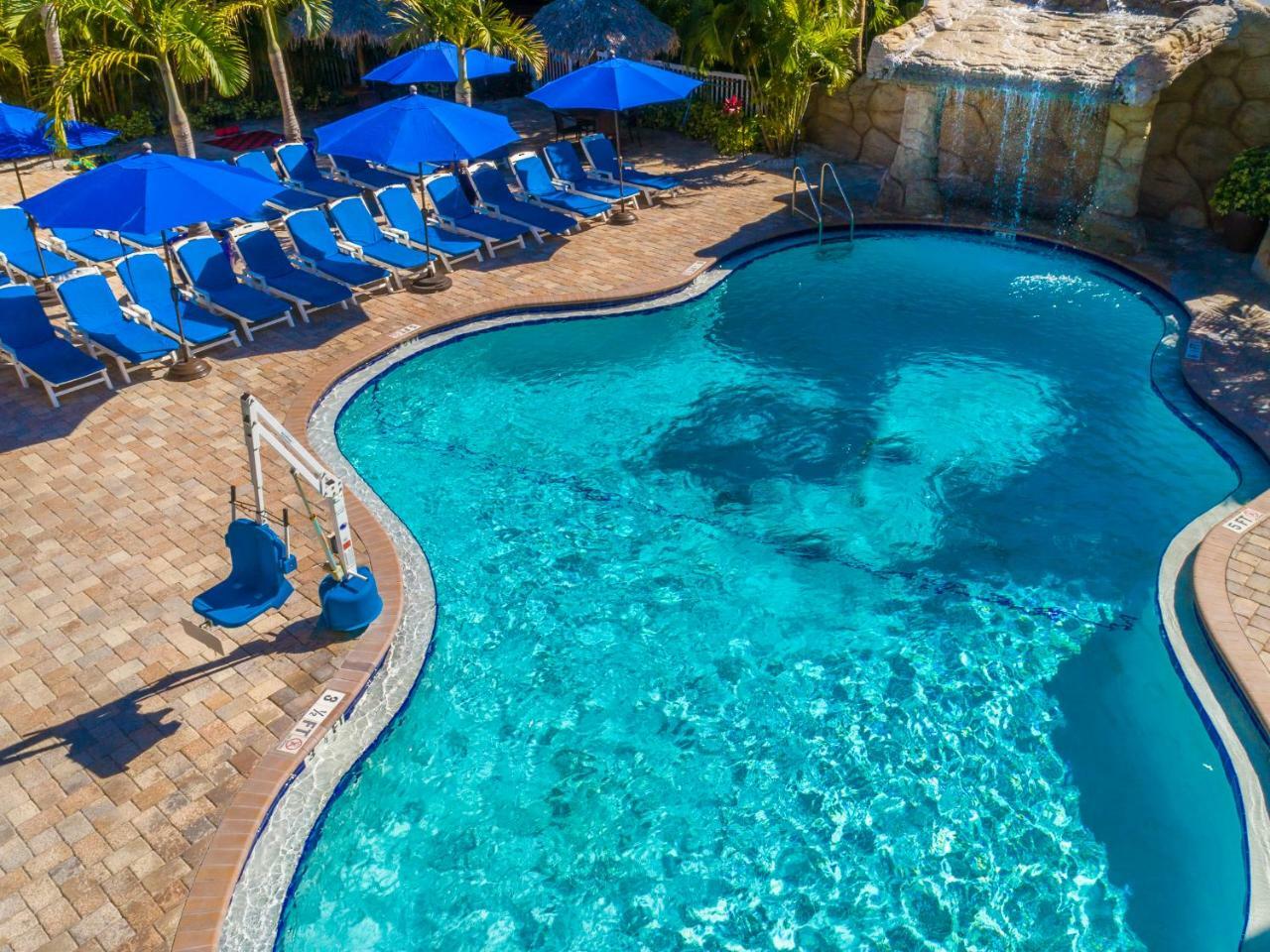 Coconut Cove All Suite Hotel Clearwater Beach Exterior foto