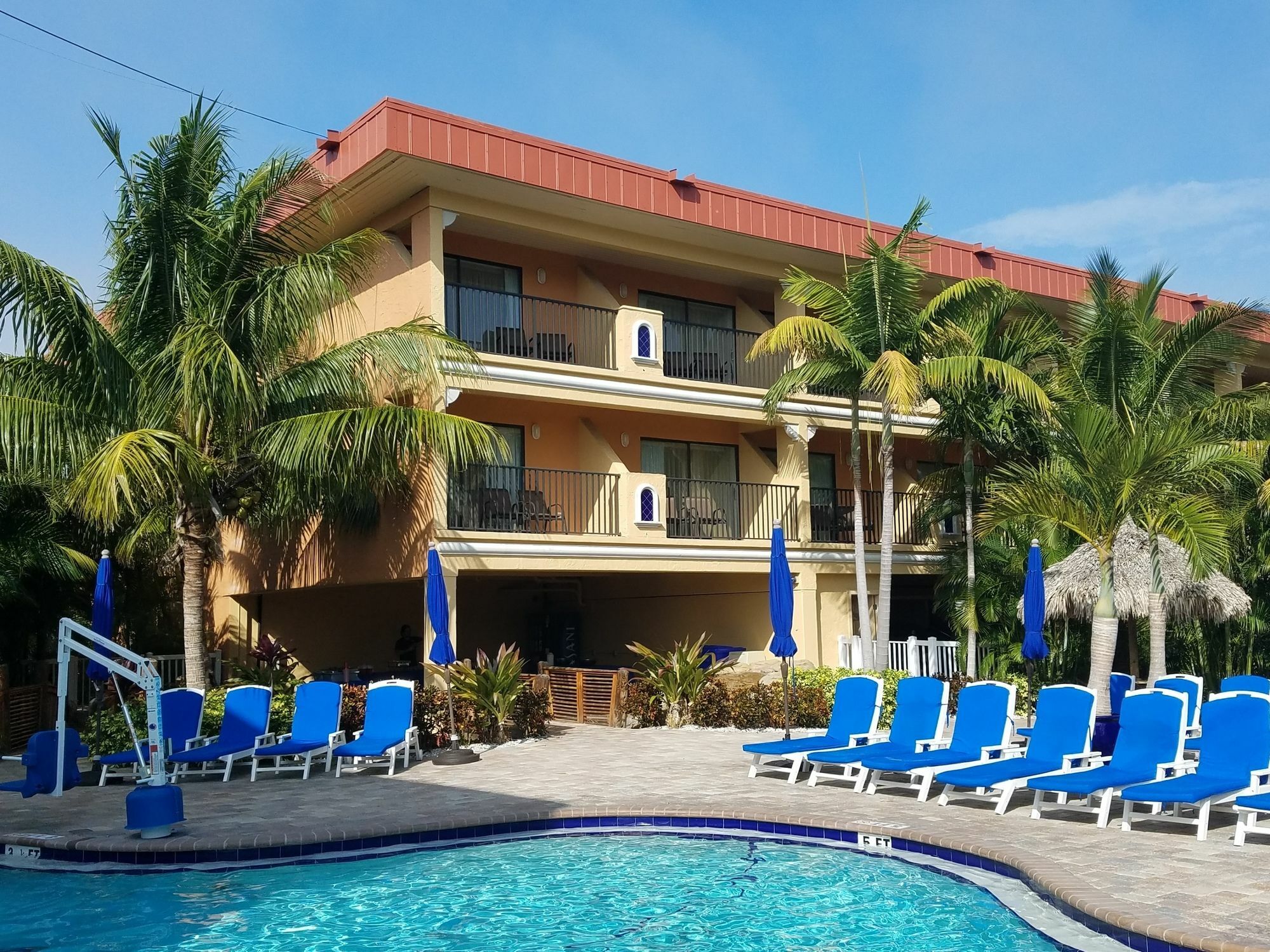 Coconut Cove All Suite Hotel Clearwater Beach Exterior foto