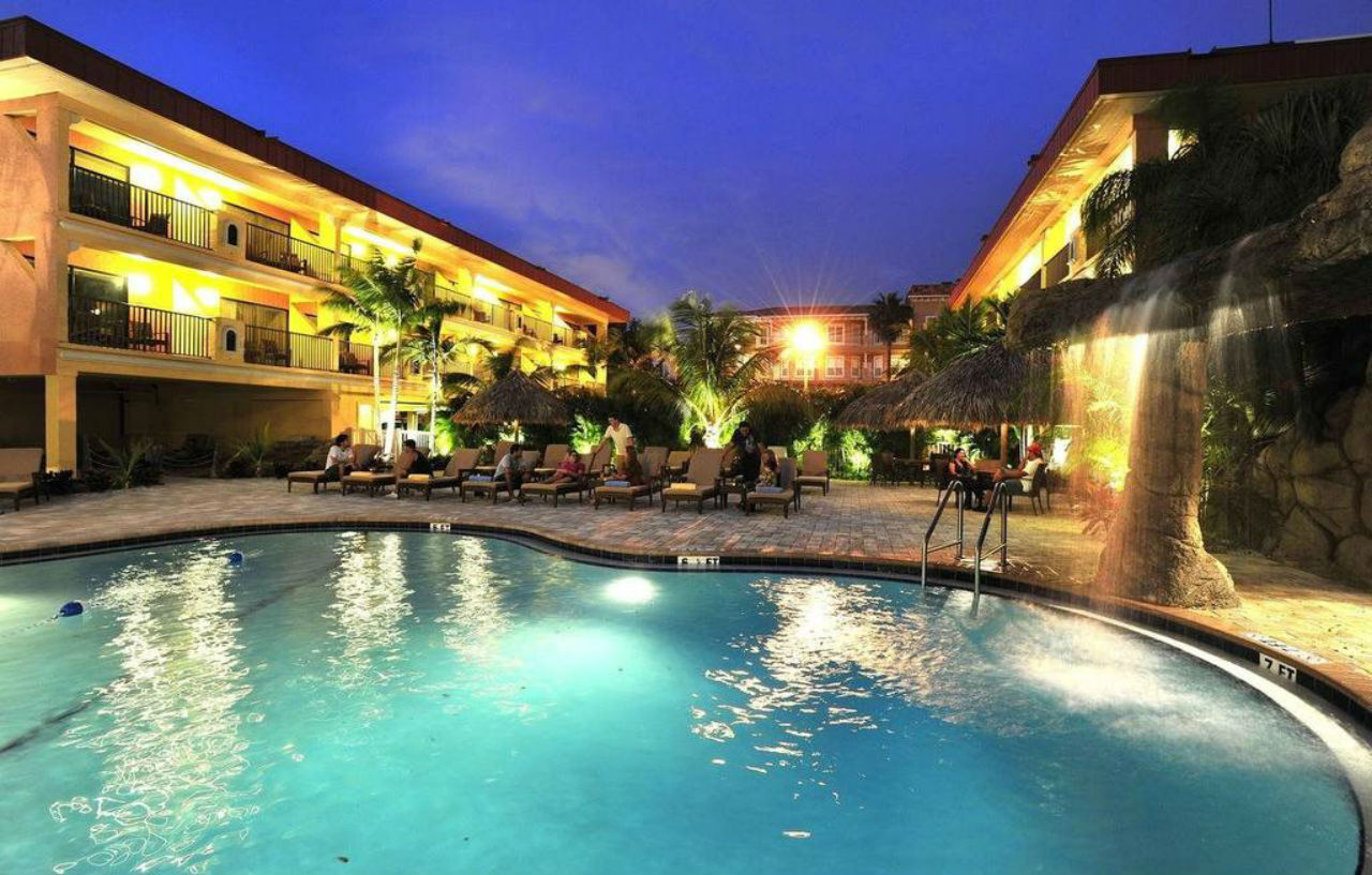 Coconut Cove All Suite Hotel Clearwater Beach Facilidades foto